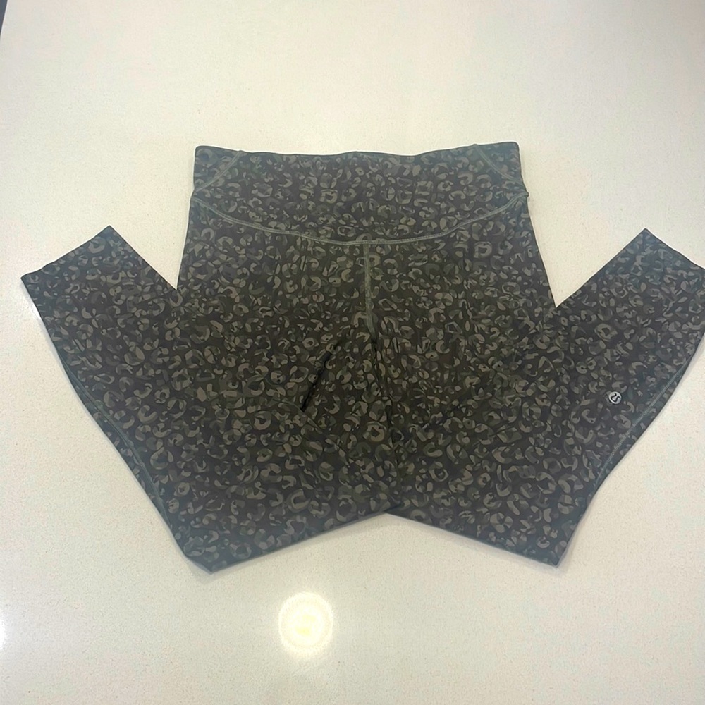 Lululemon leggings